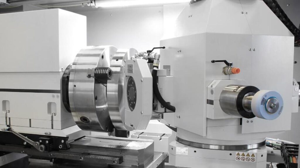 04_Galeria_ILD_ (2) Large component grinding