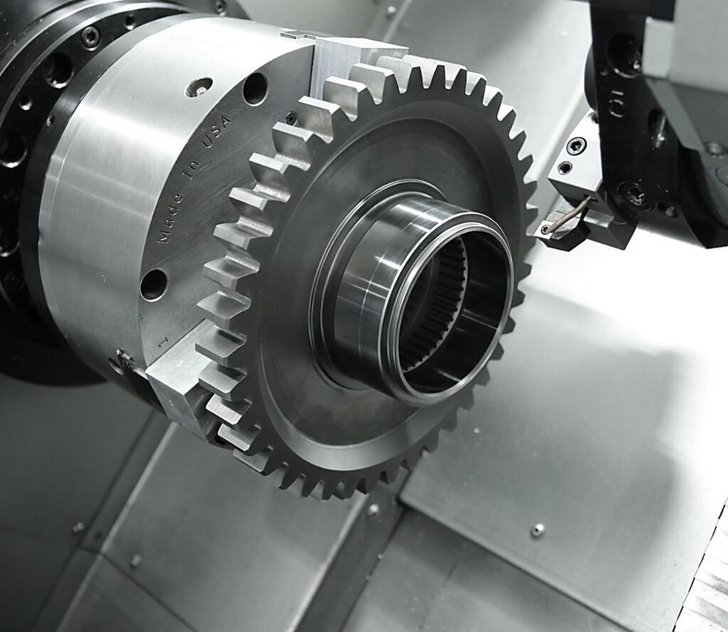 5_Close up turning of gear